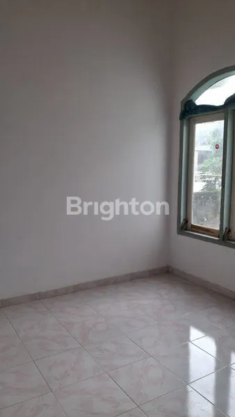 image RUMAH AREA PANDANWANGI 2 MENITAN KE ARAYA AKSES MOBILRUMAH LUAS SATPAM 24 JAM (4)
