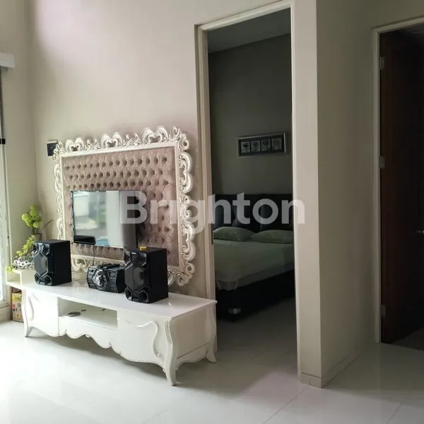image SIAP HUNI! RUMAH IJEN NIRWANA FULL FURNISH INTERIOR . 3+1 KT TINGGAL BAWA KOPER! (3)
