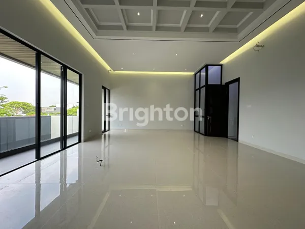 image RUMAH BARU MODERN MINIMALIS SPLIT LEVEL DI CITRALAND DEKAT GRAHA DAN PAKUWON (7)