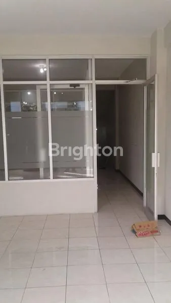 image RUKO SIAP HUNI LOKASI SANGAT STRATEGIS (6)