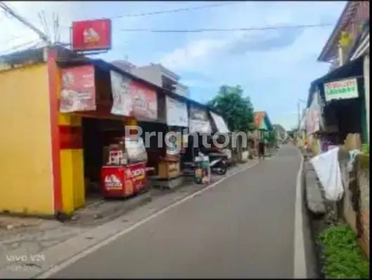 image DIJUAL CEPAT RUMAH BESERTA 4 PINTU RUKO (2)