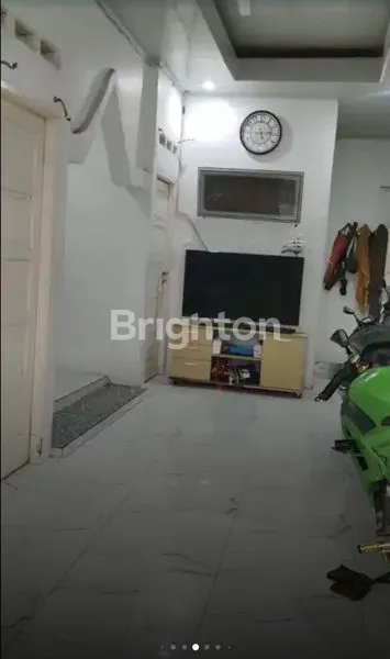 image DIJUAL CEPAT RUMAH BESERTA 4 PINTU RUKO (3)