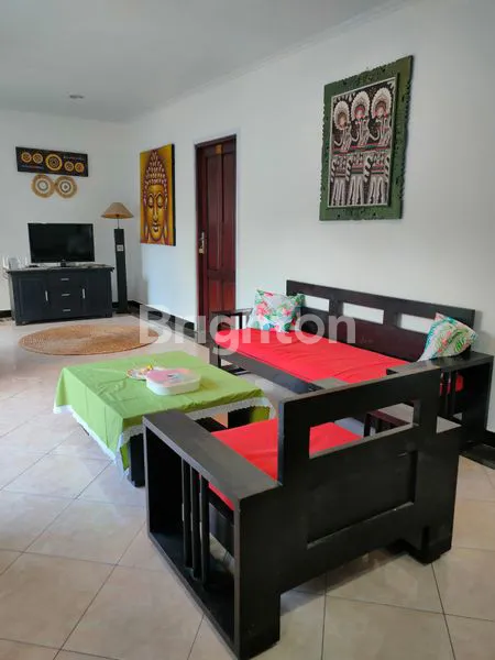 image VILLA BESAR DAN LUAS LENGKAP DENGAN KOLAM RENANG DI KAWASAN TOYANING UNGASAN KITA SELATAN \N (4)