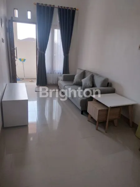 DISEWAKAN RUMAH CANTIK SIMPLE MINIMALIS FULL FURNISHED DIKAWASAN MAHENDRADATA-DENPASAR BARAT