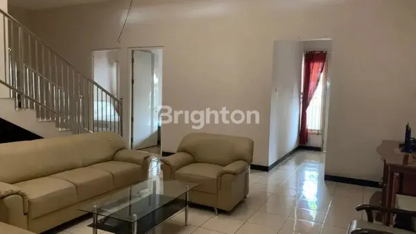 image DIJUAL HOMESTAY / KOS SIWALANKERTO STRATEGIS DEKAT PUSAT BISNIS, PERKANTORAN, KAMPUS PETRA  (2)