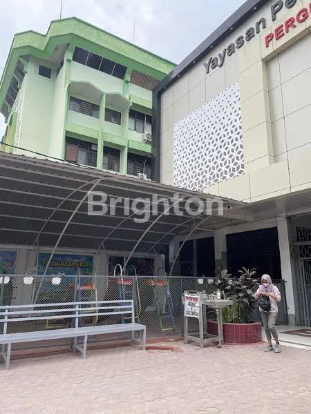 SEKOLAH SWASTA AKTIF