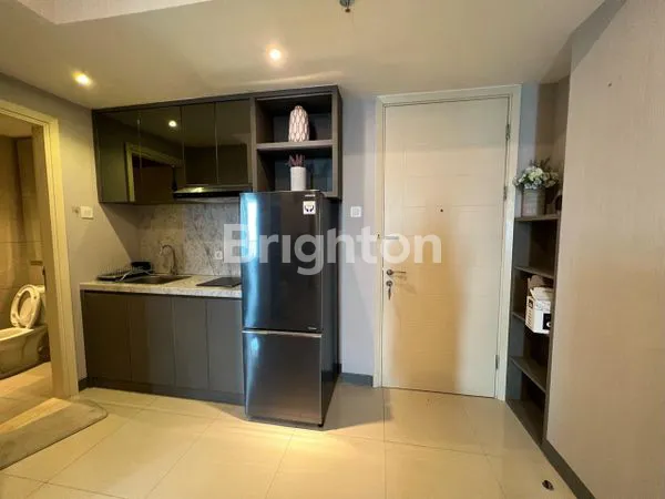 image DISEWAKAN APARTEMEN BENSON ATAS PAKUWON MALL SURABAYA (2)