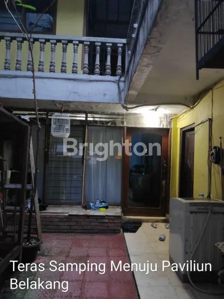 SETIA BUDI TENGAH, KUNINGAN, JAKARTA SELATAN. DIJUAL RUMAH LOKASI STRATEGIS