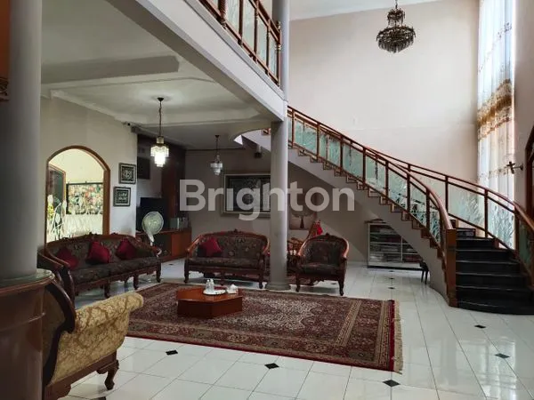 image RUMAH HERITAGE SUPER MEWAH SHM 7 KAMAR STRATEGIS BOGOR (7)