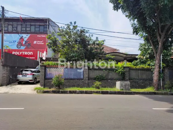 image RUMAH HERITAGE SUPER MEWAH SHM 7 KAMAR STRATEGIS BOGOR (5)