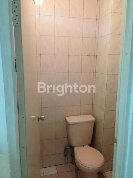 image RUMAH 2 LANTAI DI KRANGGAN PERMAI SEWA RUMAH KRANGGAN PERMAI BEKASI - BEKASI (4)