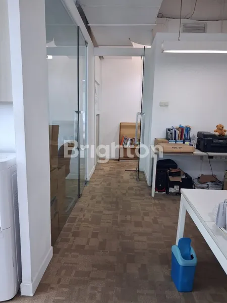 image OFFICE SPACE EKSKLUSIF SIAP PAKAI DI MENARA 165 LINGKUNGAN BISNIS TB. SIMATUPANG (4)