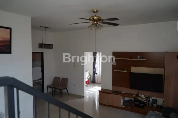 image RUMAH 2 LANTAI FULL FURNISH SHM – PASAR REBO, JAKARTA TIMUR - NEGO  (5)