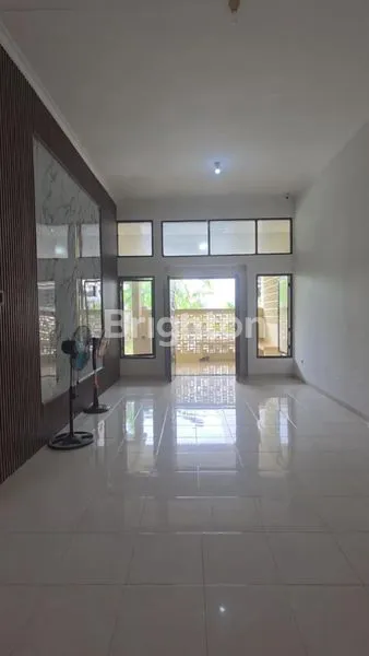 image RUMAH 4 KAMAR TIDUR DI PERMATA JINGGA DEKAT GREEN ORCHID (2)