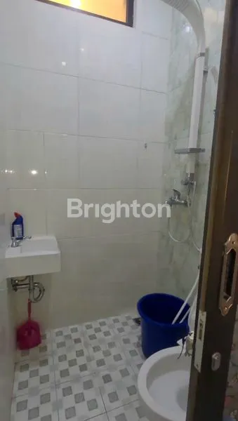 image RUMAH 4 KAMAR TIDUR DI PERMATA JINGGA DEKAT GREEN ORCHID (5)