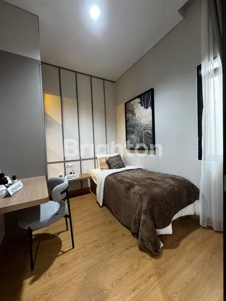 image RUMAH SCANDINAVIA 2 LANTAI (7)