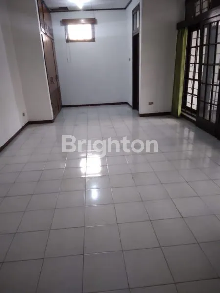 image DIJUAL RUMAH KOMPLEK JATI VILLA - DEPOK  (8)