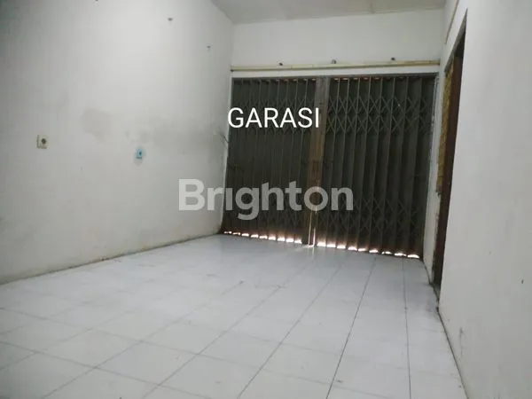 image RUMAH LUAS DI KUTU DUKUH, DEKAT JCM (6)