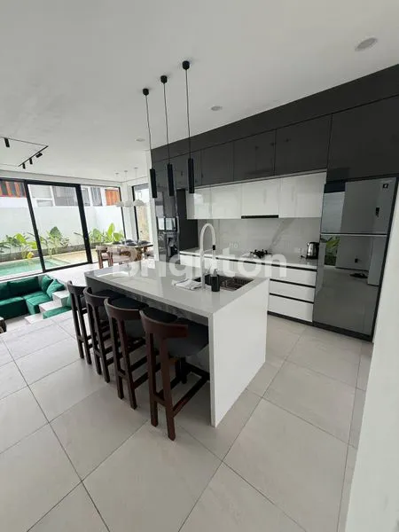 image READY MOVE IN 25-YEARS LEASE VILLA PRIME LOCATION SEMINYAK (4)