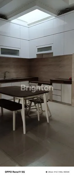 image DI JUAL RUMAH MEWAH DI HALTON PLACE MEDAN (5)