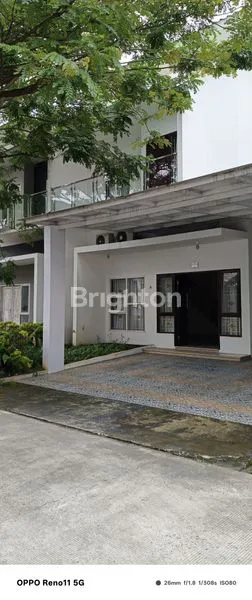 image DI JUAL RUMAH MEWAH DI HALTON PLACE MEDAN (2)
