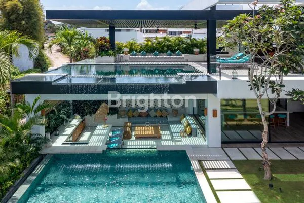 image EKSKLUSIF: VILLA 5 KAMAR DENGAN PRIVATE POOL (2)