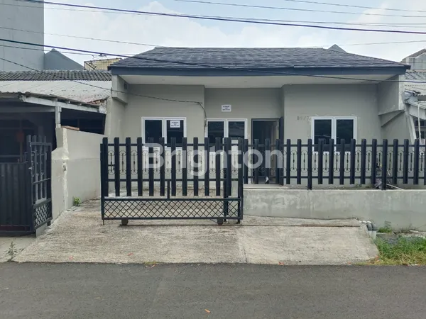 image LOKASI STRATEGIS, HARGA TERJANGKAU! RUMAH MUNGIL DI PUSAT KOTA (1)