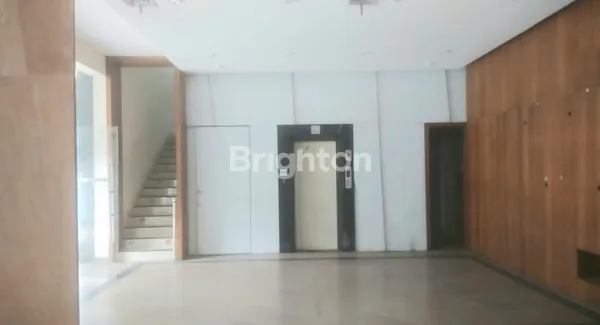 image GEDUNG PERKANTORAN 5 LANTAI - DEKAT KE RASUNA SAID - GATOT SUBROTO - MAMPANG - SCBD - KEBAYORAN BARU (8)