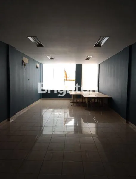 image RUKO MEWAH 3 LANTAI + ROOFTOP, LOKASI PREMIUM (5)