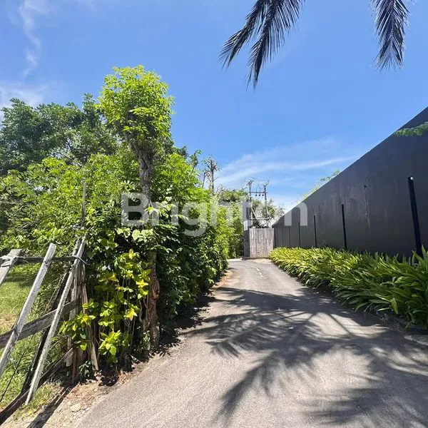 image LAHAN DI LOKASI STRATEGIS KAWASAN VILLA LABUAN SAIT, ULUWATU - BALI (3)