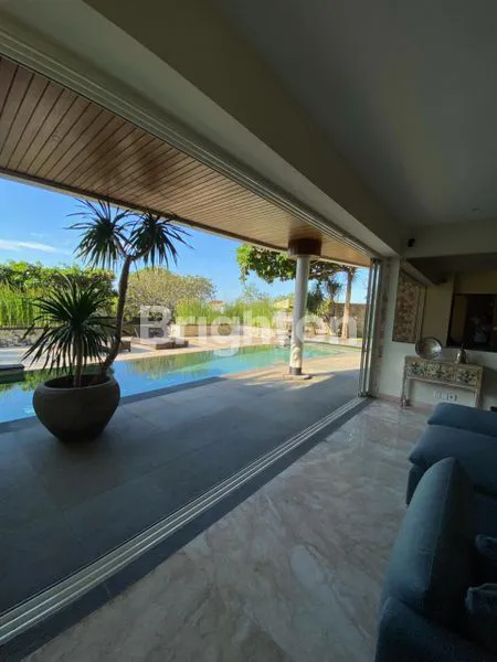 image DIJUAL VILLA SUPER MEWAH DI BALANGAN JIMBARAN (1)