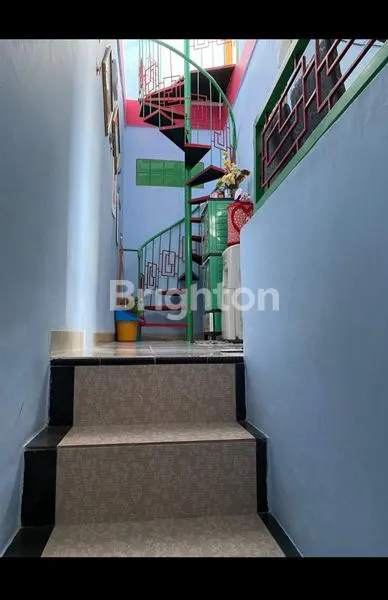 image DJUAL RUMAH MURAH REGENCY 3 LANTAI (2)