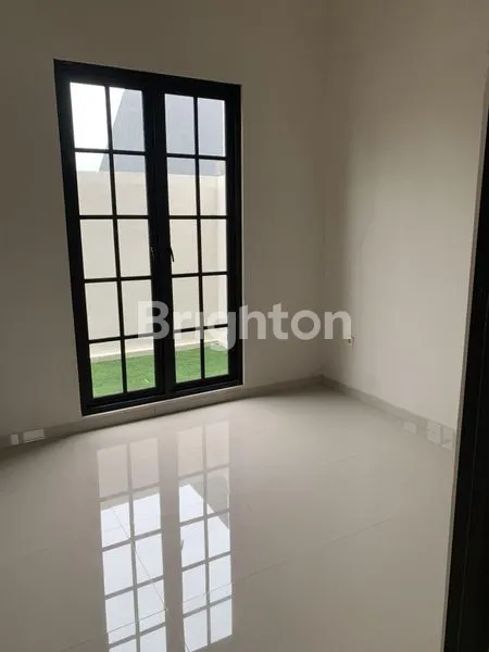 image RUMAH POSISI HOOK DENGAN VIEW PEGUNUNGAN DI PANDAAN PASURUAN (4)