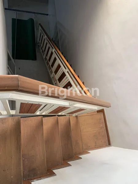 image RUMAH 2 LANTAI DENGAN VIEW PEGUNUNGAN DI PANDAAN PASURUAN (5)