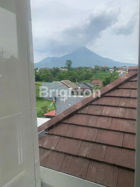 image RUMAH 2 LANTAI DENGAN VIEW PEGUNUNGAN DI PANDAAN PASURUAN (6)