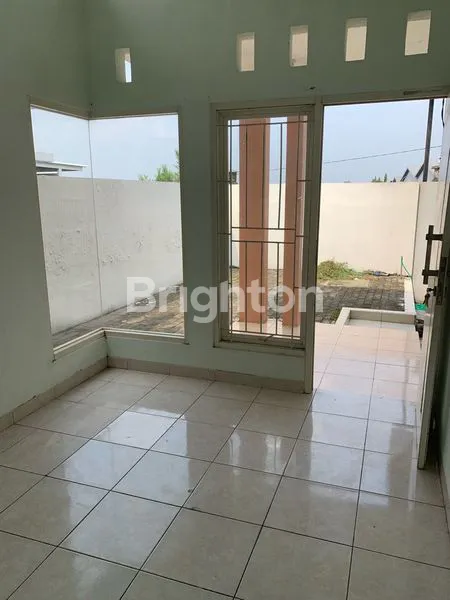 image RUMAH 2 LANTAI VIEW PEGUNUNGAN DI PANDAAN PASURUAN (3)