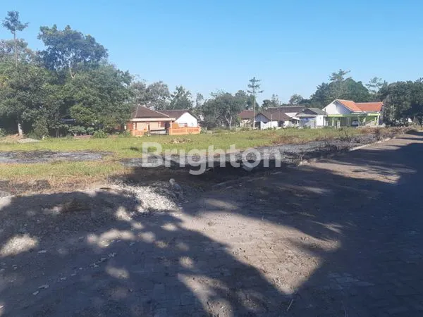 image DIJUAL BORONGAN LANGSUNG UNTUNG 13 KAVLING SHM DI KANIGORO – HARGA DI BAWAH PASAR, CUAN BESAR UNTUK DEVELOPER! (8)