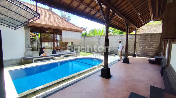 image A VINTAGE BALINESE VILLA WITH MANY OUTDOOR AREA @ PENYARINGAN , SANUR (1)