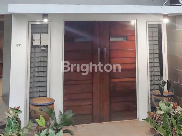 image RUMAH MEWAH 6KT DI KEBAYORAN BARU (2)