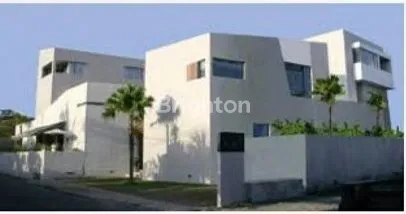 image HOTEL DI BALI MASIH BEROPERASI (7)