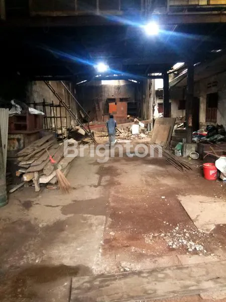 image JUAL RUMAH HITUNG TANAH SENTIONG JAKARTA PUSAT (2)