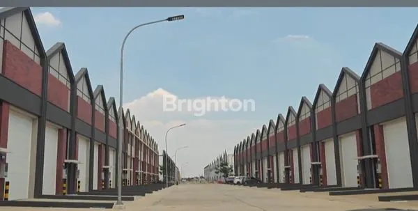 image GUDANG MULTIGUNA BIZPARK PIK 2 LUAS  9 X 30M² (3)