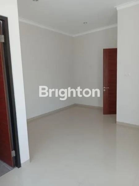 image RUMAH 2 LANTAI PANJANG JIWO SIAP HUNI (1)