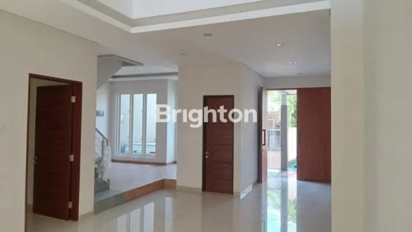 image RUMAH 2 LANTAI PANJANG JIWO SIAP HUNI (3)