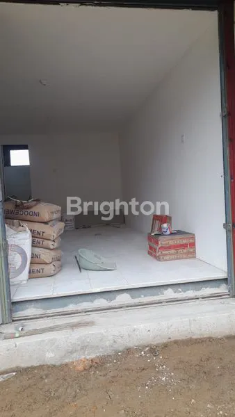 image KIOS DI TOLE ISKANDAR DEPOK (2)