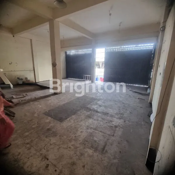 image RUKO STRATEGIS LEBAR 10, NOL JALAN RAYA SATELIT, SUKOMANUNGGAL, SURABAYA BARAT (1)