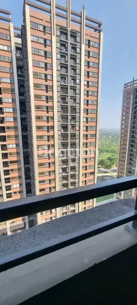 image APARTEMEN MEIKARTA CIKARANG, 2KT PARK VIEW (1)