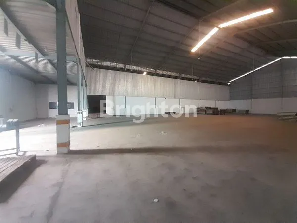 image GUDANG BESAR DI SEWAKAN (7)