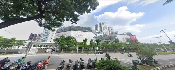 image RUMAH LUAS DAN NYAMAN DI JALAN MASJID TANJUNG BARAT – JAKARTA SELATAN (7)