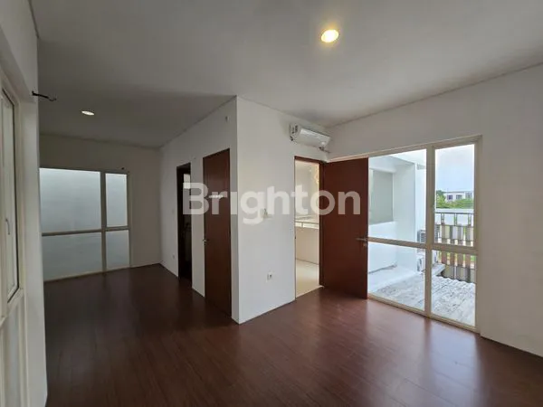 image RUMAH SIAP HUNI TINGGAL BAWA KOPER SURABAYA BARAT WIYUNG  (7)